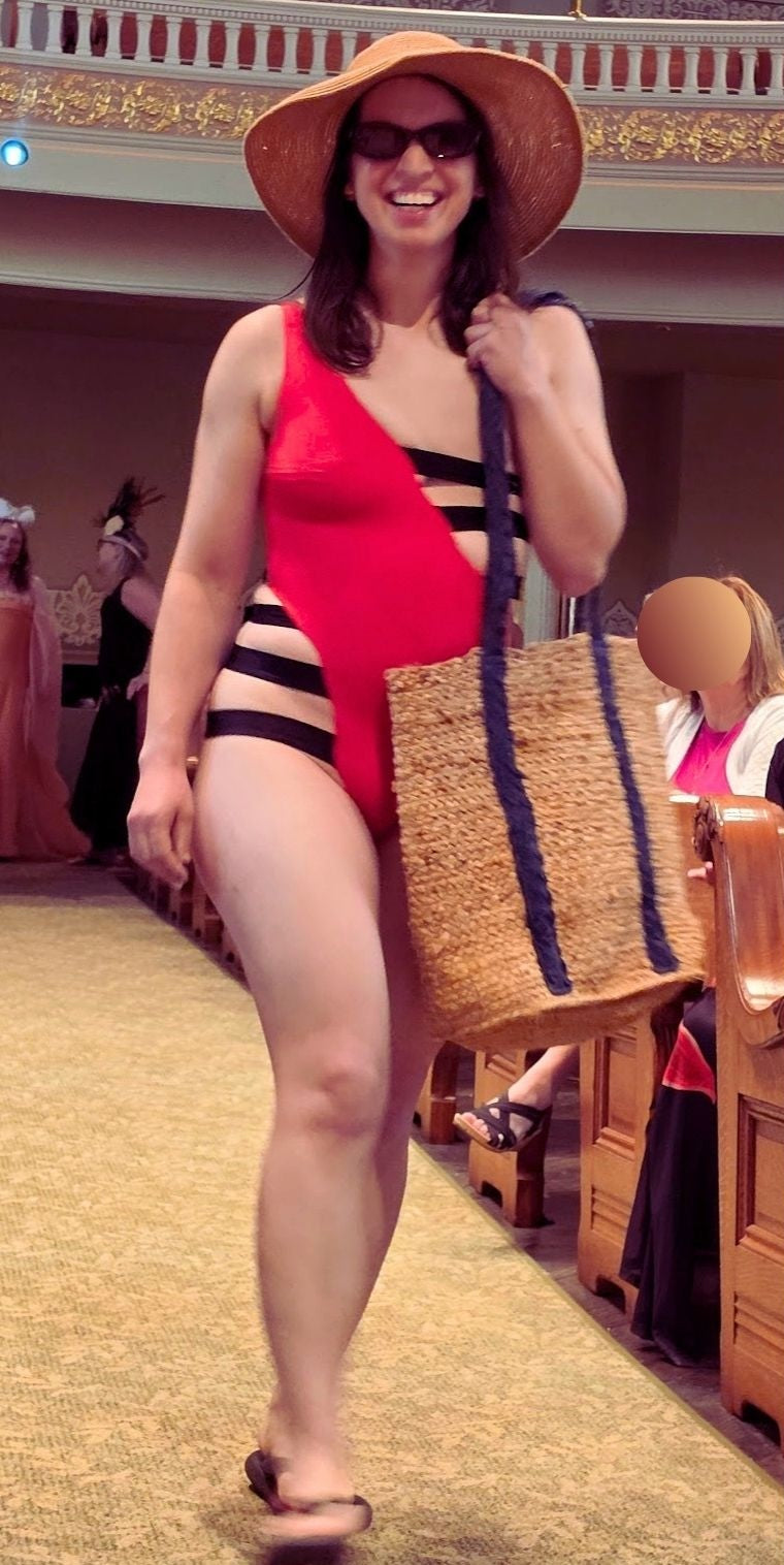One-Piece Sidesweep